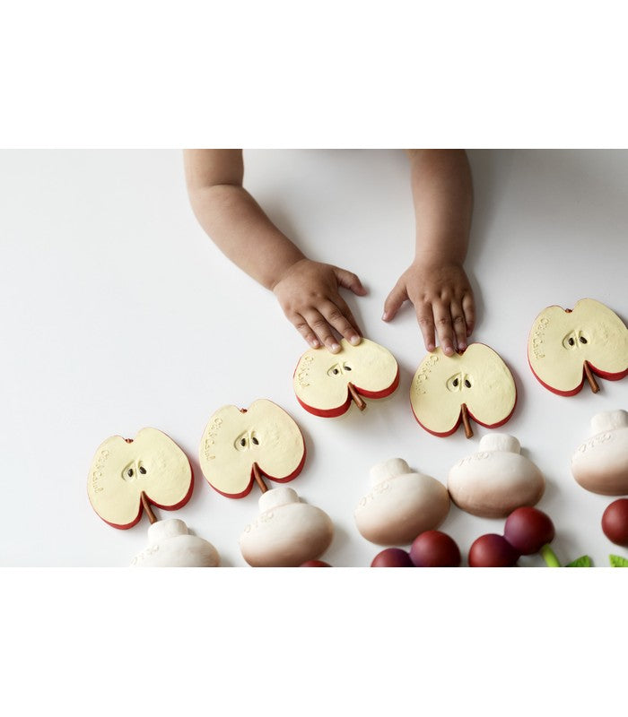 Oli & Carol | Speelgoed bad | Pepita the Apple